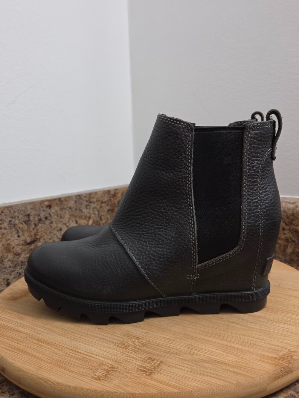 Sorel Joan Of Artic 2 Womens Black Leather Wedge Waterproof Ankle Boots Size 7.5 - Picture 4 of 10